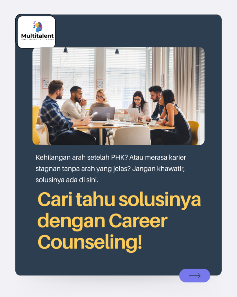 Tim profesional sedang berdiskusi di ruang rapat untuk mencari solusi karier.